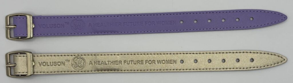 Braccialetti RFID personalizzati in similpelle con incisione, chiusura con fibbia e chip NFC integrato